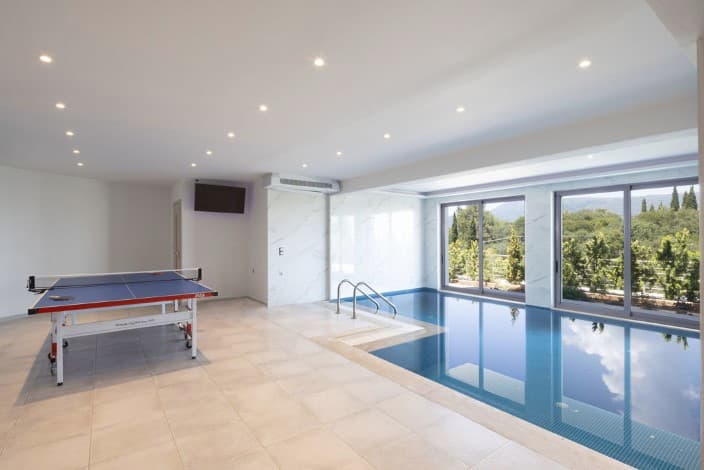Indoor swimming pool